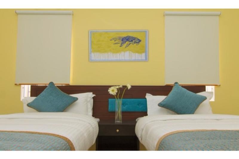 Fabhotel Evlewt Omr Siruseri Luaran gambar