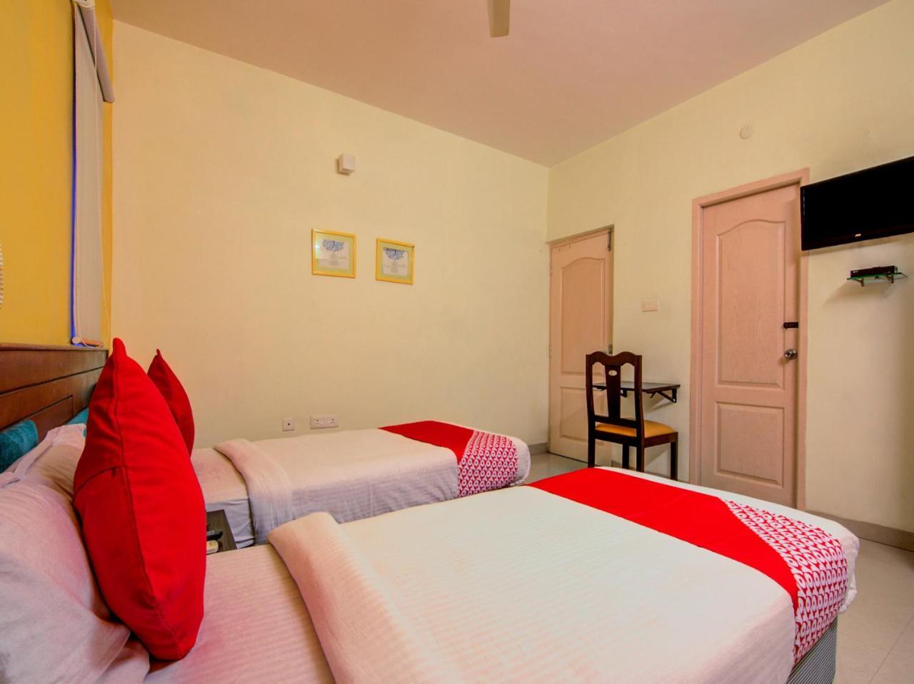 Fabhotel Evlewt Omr Siruseri Luaran gambar