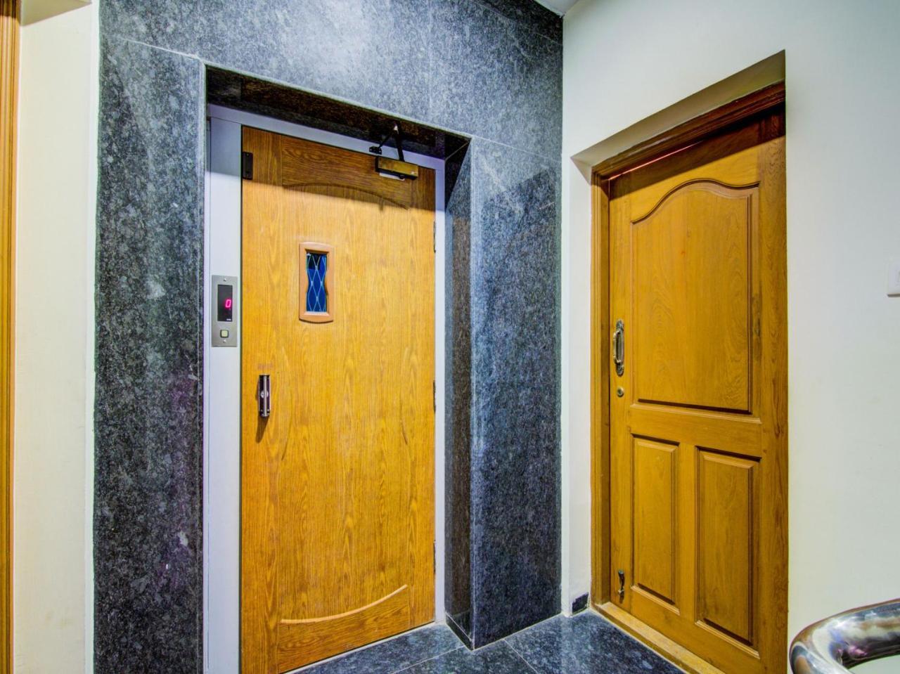 Fabhotel Evlewt Omr Siruseri Luaran gambar